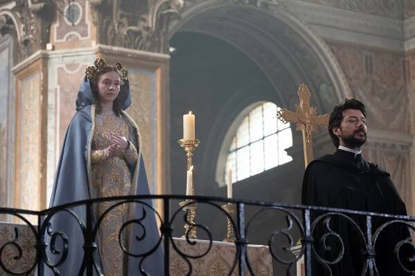 Sydney Sweeney, Álvaro Morte - Neposkvrněná - Z filmu