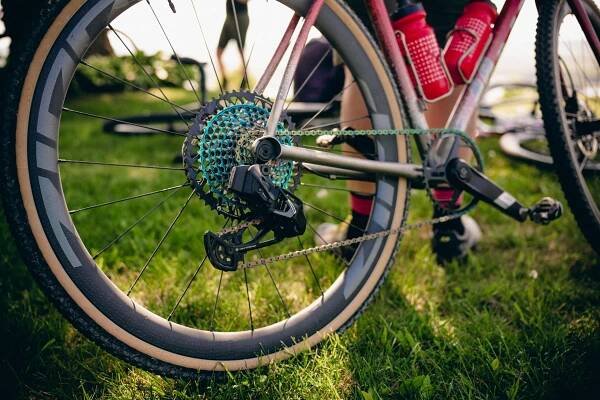 The all-new 12-speed SRAM Apex AXS