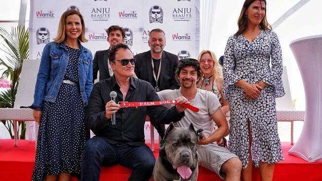 Quentin Tarantino Accepts Palm Dog For 'Once Upon A Time In Hollywood'