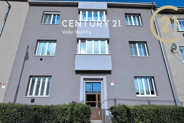 Prodej bytu 2+1 68 m2 v atraktivní lokalitě Znojma, ul. Fischerova - Vaše Reality CENTURY 21