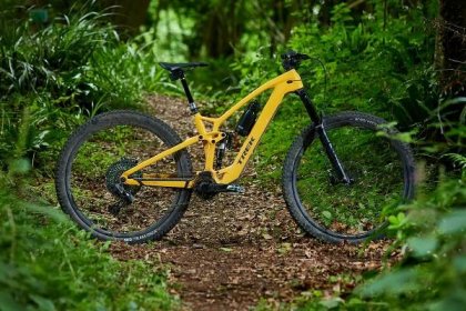 Trek’s new ‘mid-level assist’ Fuel EXe could help to redefine eMTBs