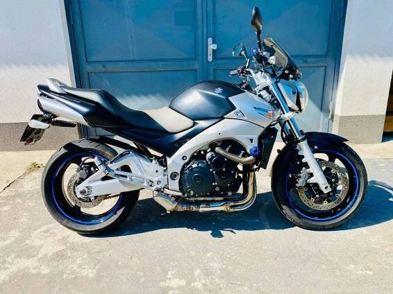 Suzuki GSR 600 (2006), 54.999 Kč