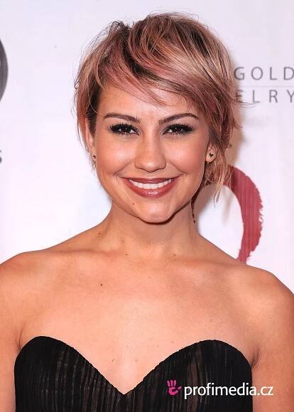 Chelsea Kane - celebrity účes - HappyHair