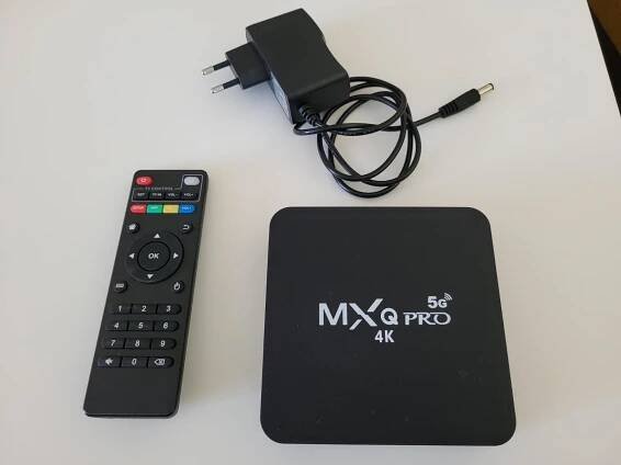 Android TV box/nefunkční na součástky