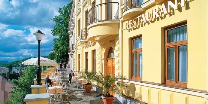 4* pobyt ve Varech se snídaní, wellness i atrakcemi