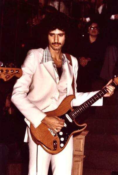Bruce Kulick Live w/ Andrea True 1975