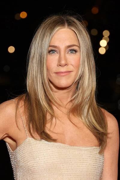 Jennifer Aniston Shares Her Salmon Sperm Facial Experience