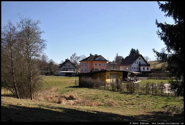 Mříčná – fotografie / hrady-zriceniny.cz