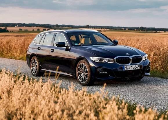 Peugeot a Mercedes našli recept na úspěch u českých manažerů. Stále však kralují Sup a Pašík