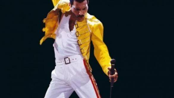 Den, kdy zpěvák Freddie Mercury podlehl AIDS: Zpíval do poslední chvíle. Co by asi řekl na film Bohemian Rhapsody? – G.cz