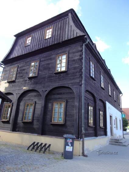 Nový Bor - měšťanský dům čp. 46