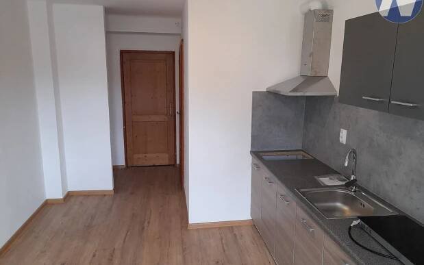 Pronájem bytu 2+kk, 34 m2, Husinec