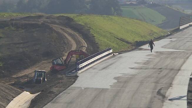Dostavba dálnice D49 se opět odkládá. Úřady řeší vliv na životní prostředí