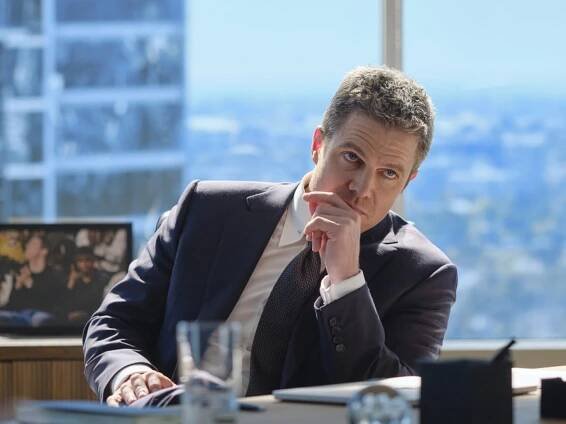 Stephen Amell on Why 'Suits' Spinoff is a 'Really Big Deal'
