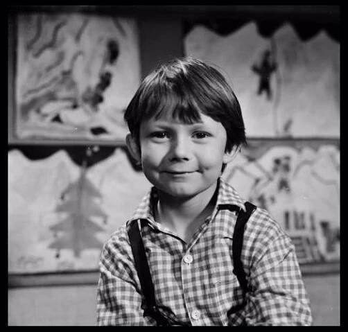 FOTO: Tomáš Holý – stránka 137
