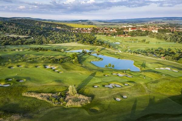 Austerlitz Golf Resort - Golfové hřiště ve Slavkově