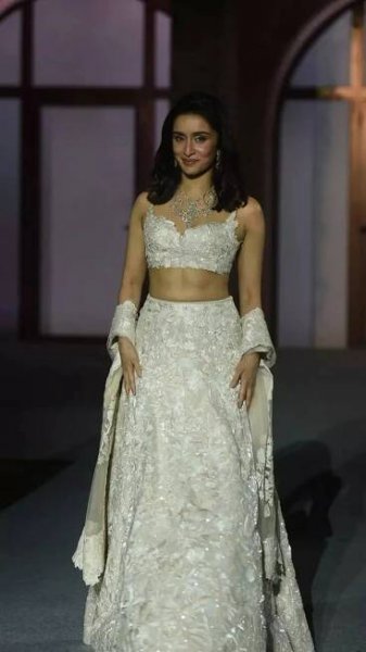 Shraddha Kapoor radiates elegance in a dreamy ivory lehenga