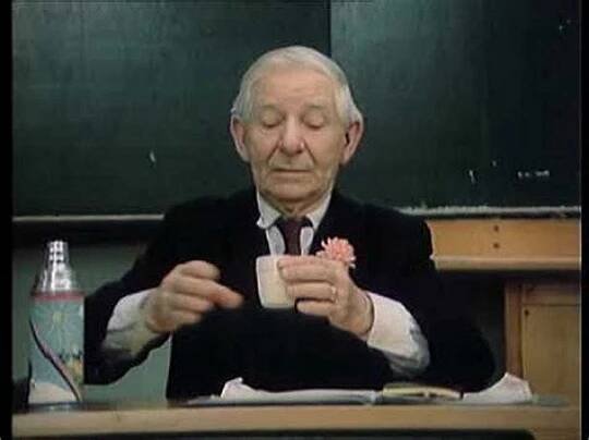FOTO: Profesor Hrbolek. – stránka 8