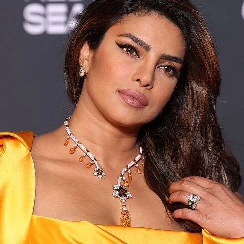 Priyanka Chopra’s Winter Manicure Is Ice Cool