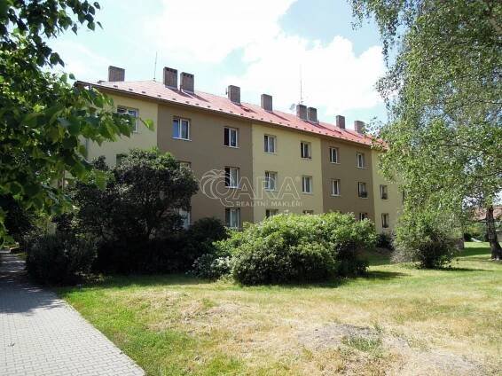 Pronájem bytu 1+1 32 m2 ulice Vodárenská, Kladno - část obce Kročehlavy – QARA
