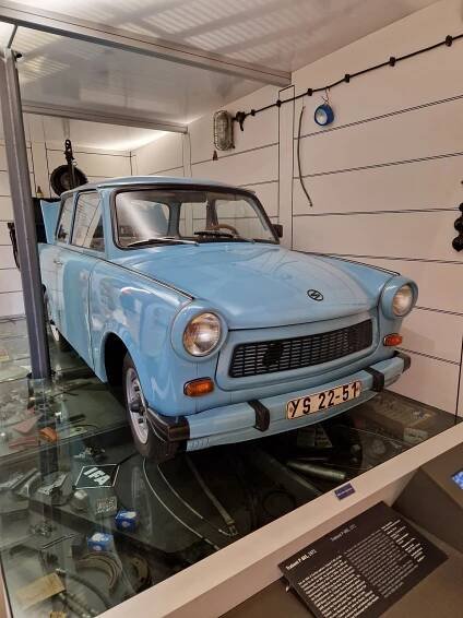 Nejdelší česká motorka i zapomenutý moderní Wartburg. K vidění jsou kousek od hranic