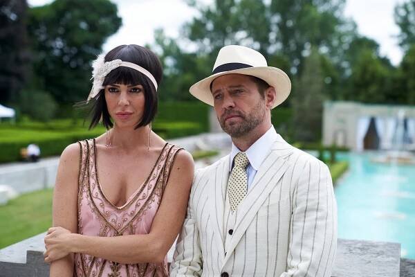 Soukromé očko - Rodinný pozemek - Z filmu - Cindy Sampson, Jason Priestley