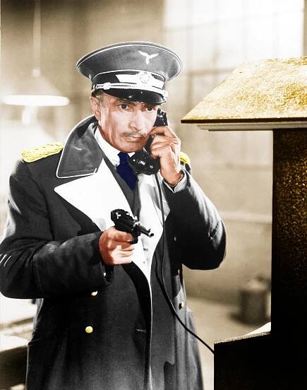 On the Set with Conrad Veidt | OLD HOLLYWOOD IN COLOR