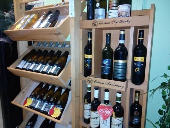 Vinotéka MAXIM | Trenčín región