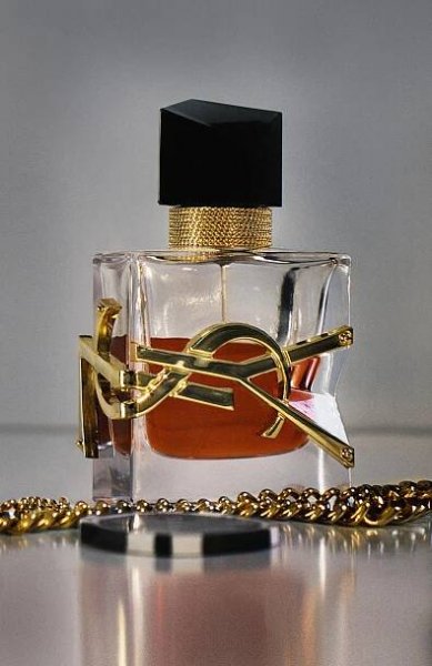 Libre Le Parfum Yves Saint Laurent pro ženy