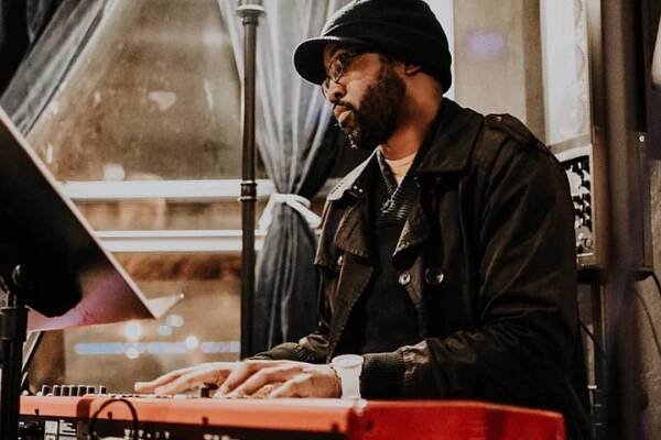 Artist Profile: Jeremy Thomas – The Jazz Organ Bruhthem Of Oklahoma