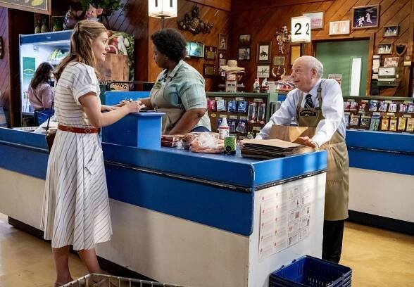Malý Sheldon - Černá díra - Z filmu - Zoe Perry, Liz Jenkins, Wallace Shawn