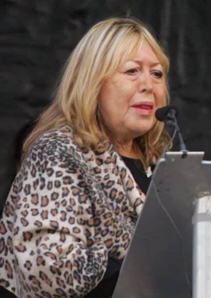 Soubor:Cynthia Lennon 2010.jpg – Wikipedie
