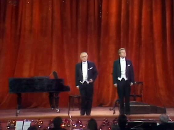 Gálvölgyi János és Körmendi János - Szilveszteri Telepódium (1984) - video Dailymotion