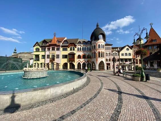 Komárno – fotogenická „starká“ na Dunaji