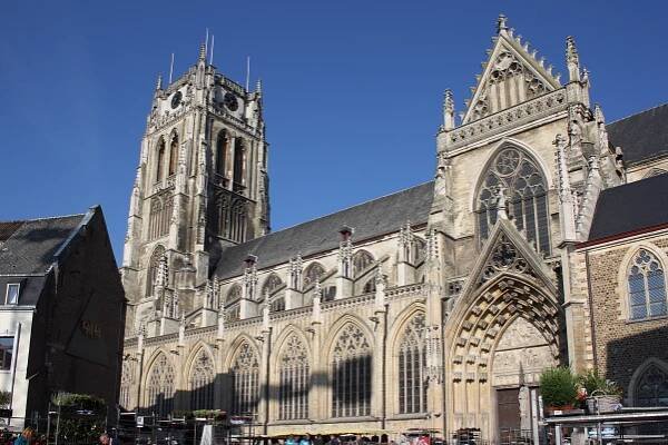 Tongeren: Basicila of Our Lady