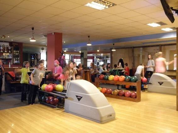 Jak nám bylo na Bowlingu... ŠD_2015 :: Základní škola Želatovská, Přerov
