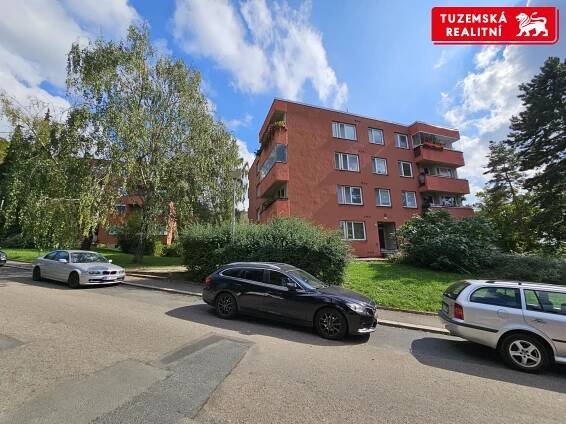 Pronájem pěkného částečně vybaveného bytu 2+kk, 53m2, s balkónem v Brně na Lesné. - TUZEMSKÁ REALITNÍ - realitní kancelář