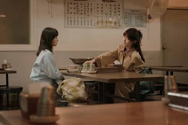 You and Everything Else Ending Explained: Do Eun-jung and Sang-yeon Remain Friends? What Was Sang-yeon's Request? 2