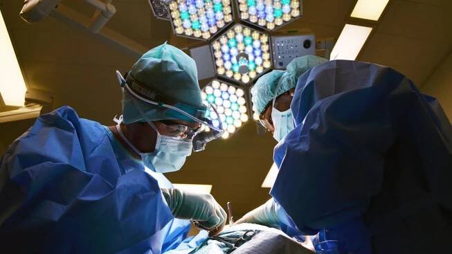 Zkušenost s operací hydrokély - ta hrozí nejenom malým chlapcům a umí potrápit