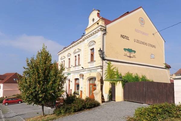 Svatební hostina Plzeň jih, Švejk restaurant U Zeleného stromu, hostina v Plzni
