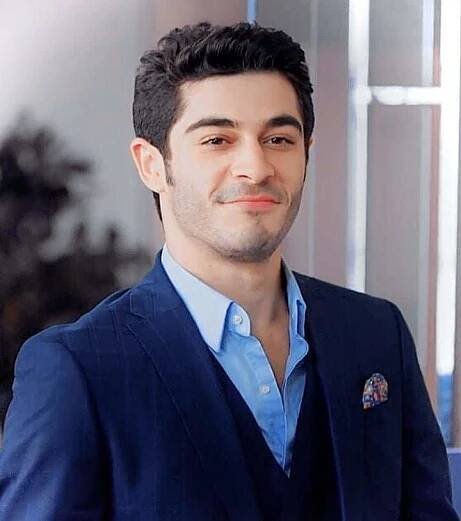 Famous Celebrities with Aquarius Zodiac Sign - Super Stars Bio