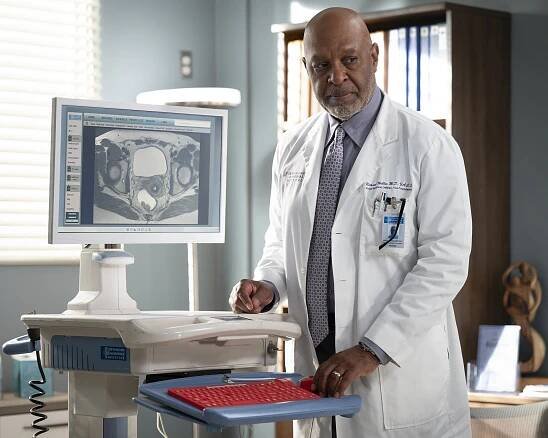 Chirurgové - Tahle je pro holky - Z filmu - James Pickens Jr.