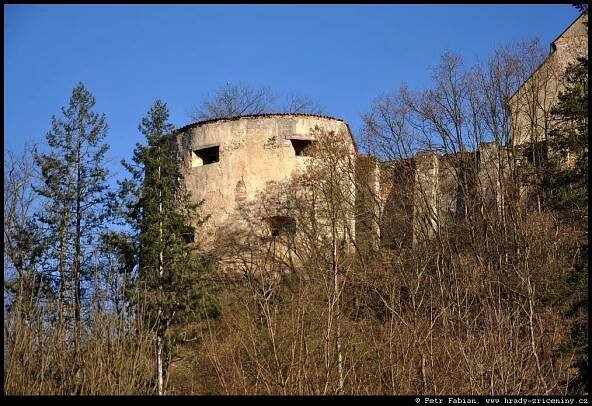 Hrady, tvrze, zámky a zříceniny – Fotografie z roku 2022 – 6.část / hrady-zriceniny.cz