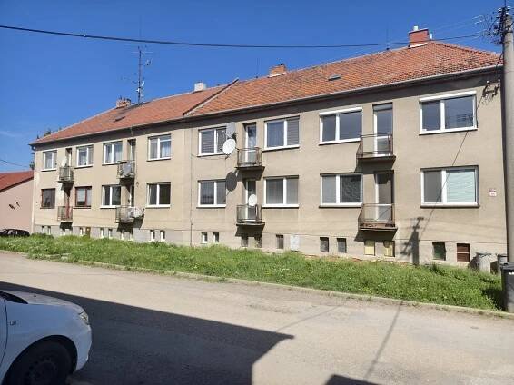 Byty 3+1 Rousínov - kompletní výpis realit