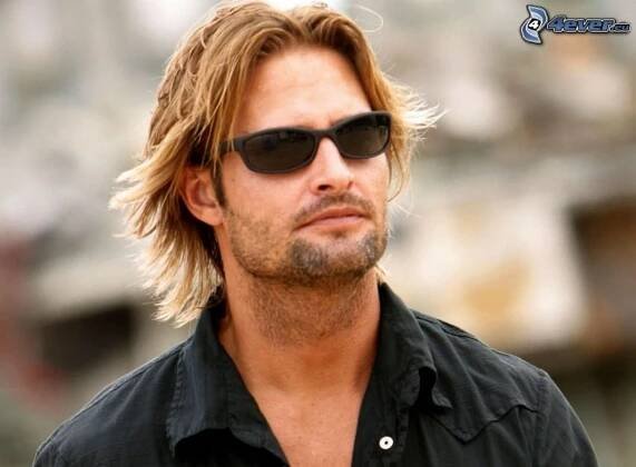 50 Hottest Male Celebrities Wearing Glasses