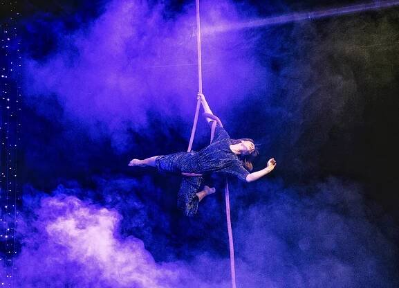 Events - Rent circus tents with circus decorations. Circusevents Köln - your professional team for Artists, Events & Tent