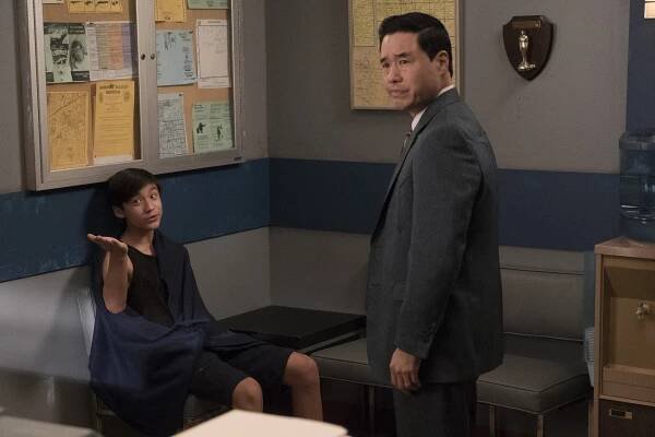 Huangovi v Americe - Ride the Tiger - Z filmu - Forrest Wheeler, Randall Park