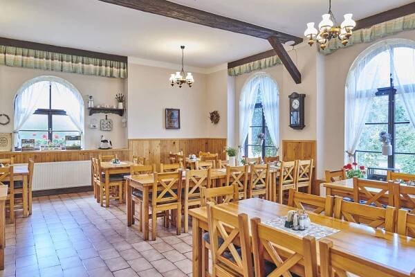 Restaurace Selský dvůr foto 4