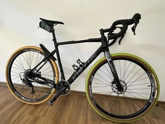 Kellys SOOT 90