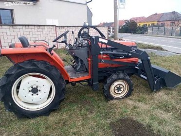 Malotraktor Kubota GL 241 Grandel - Uherské Hradiště - Sbazar.cz